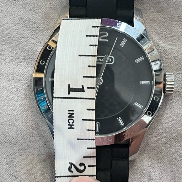 Coach watc - Picture 10 of 11